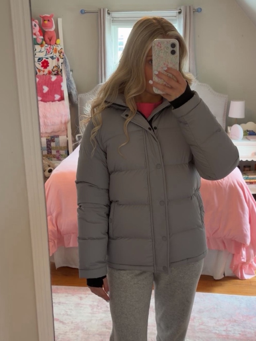 Aritzia Super Puff